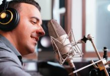 How to Select the Right Voice Over Actor