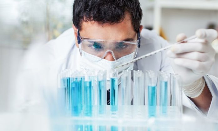 How To Become a Professional Medical Lab Technician