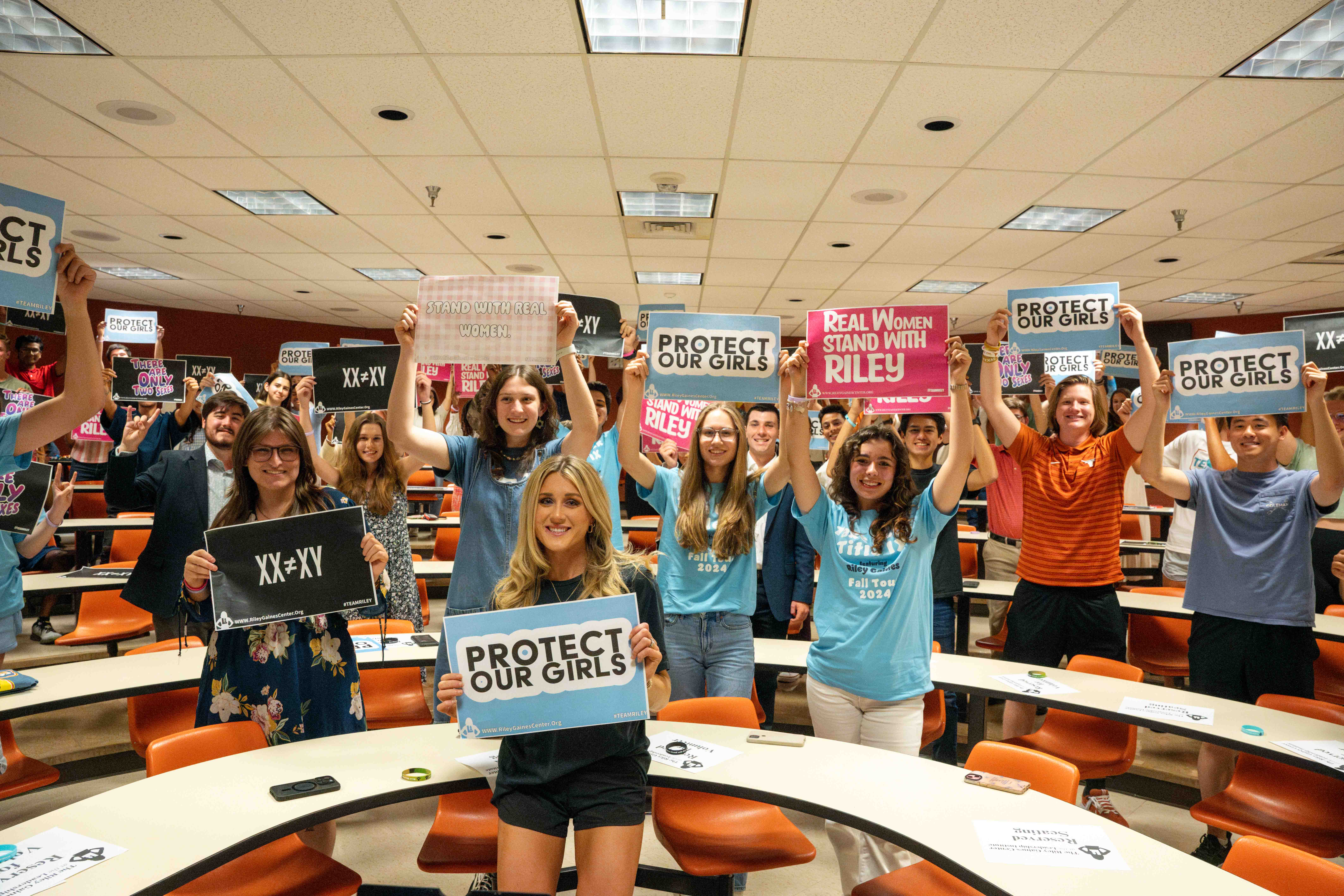 TPUSA brings swimmer, activist to campus